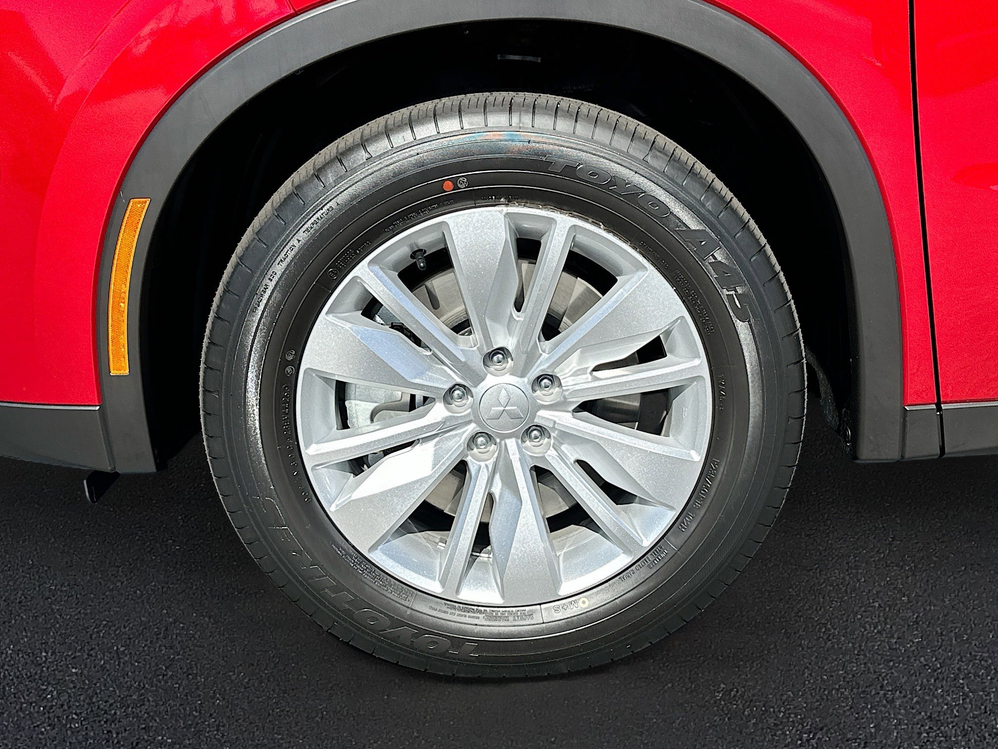 New 2026 Mitsubishi Outlander ES image 21