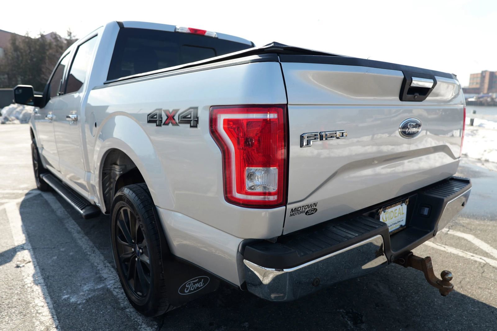 Used 2017 Ford F150 XLT w/ Equipment Group 302A Luxury image 6