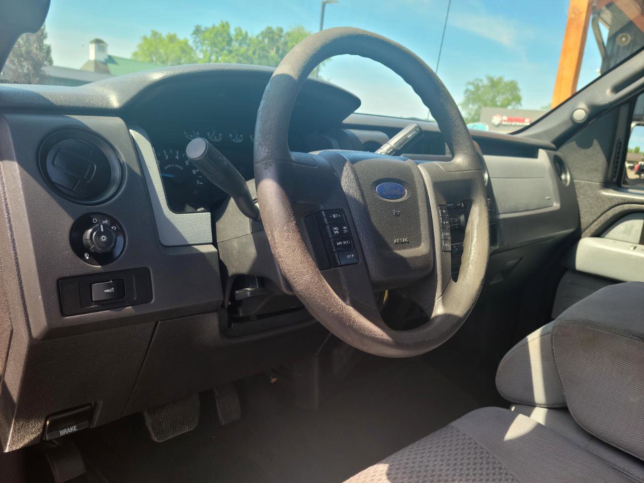 Used 2013 Ford F150 STX w/ Mid Equipment Group AWD/4WD image 9