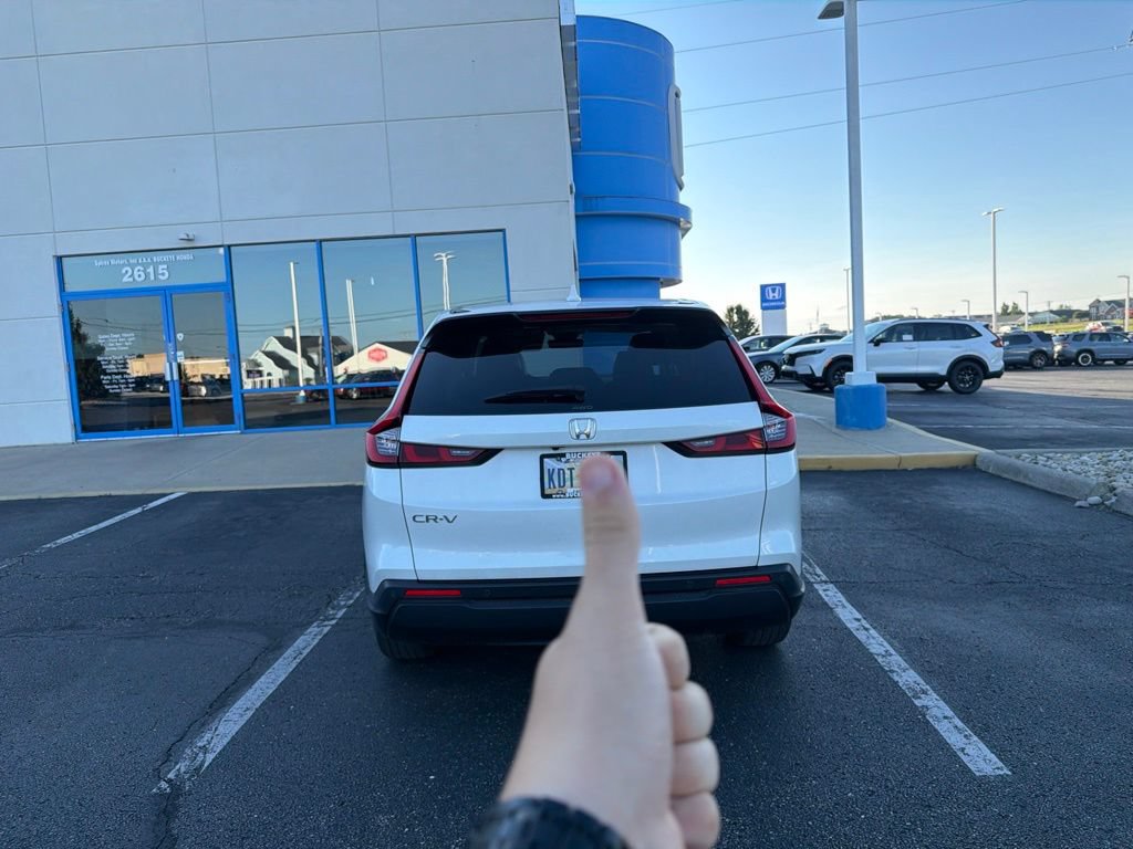 Used 2024 Honda CR-V EX-L image 5