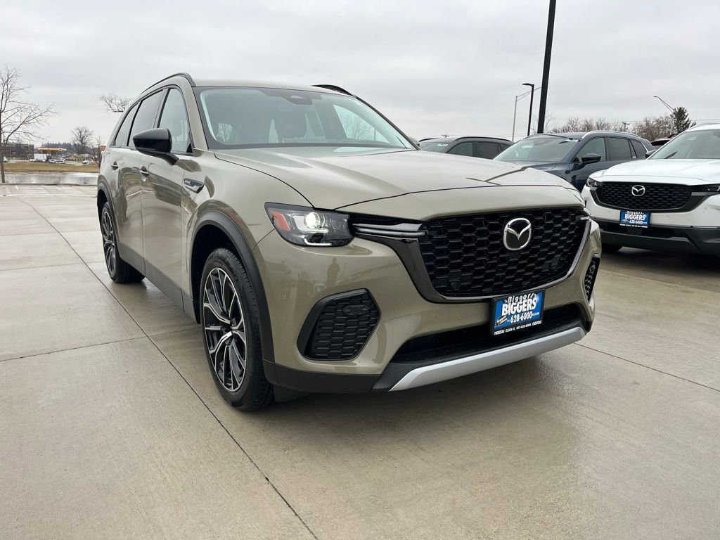 Used 2025 MAZDA CX-70 Plug-In Hybrid w/ Premium Pkg image 2