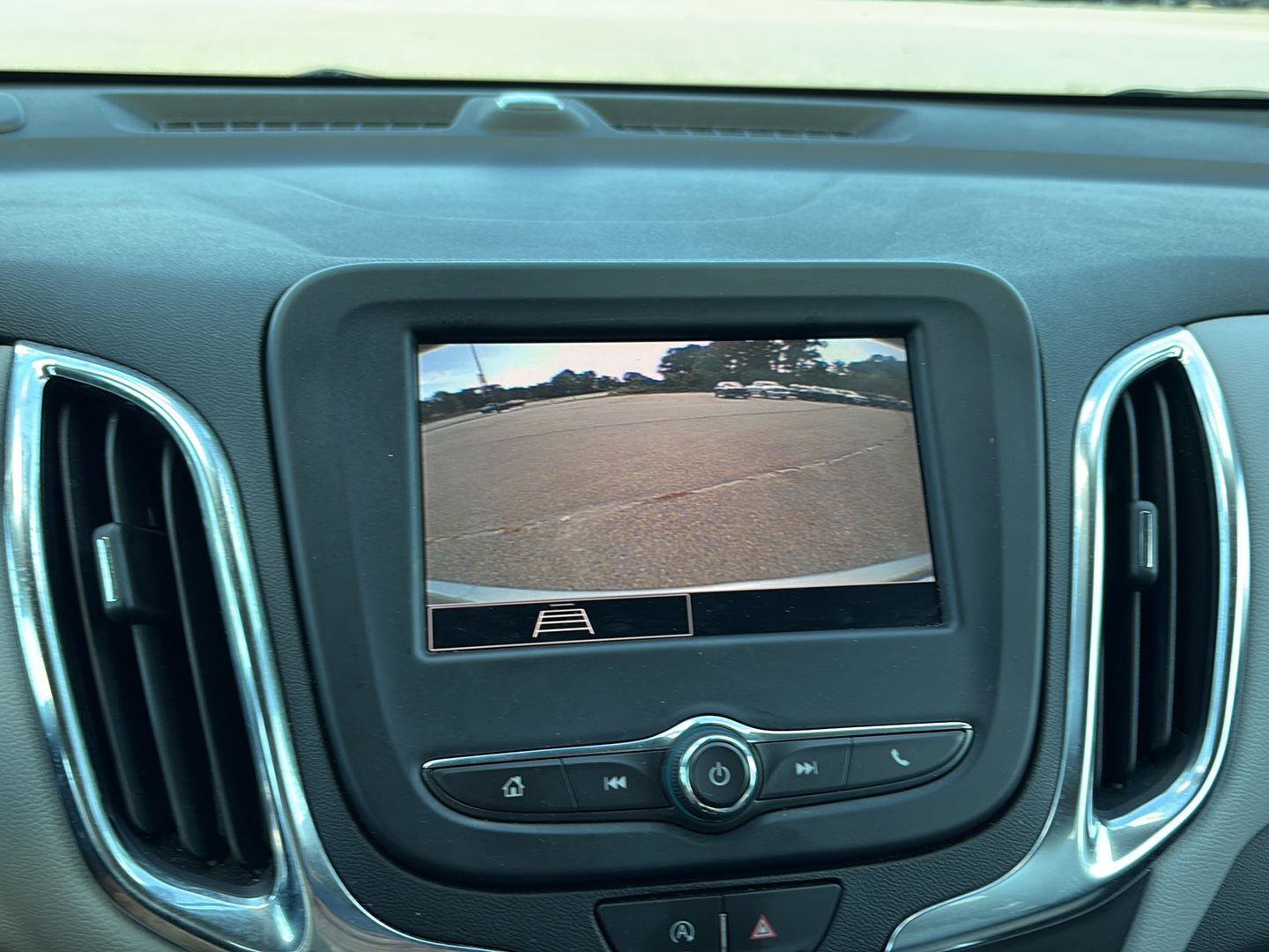Used 2024 Chevrolet Equinox LS w/ LS Convenience Package FWD image 10