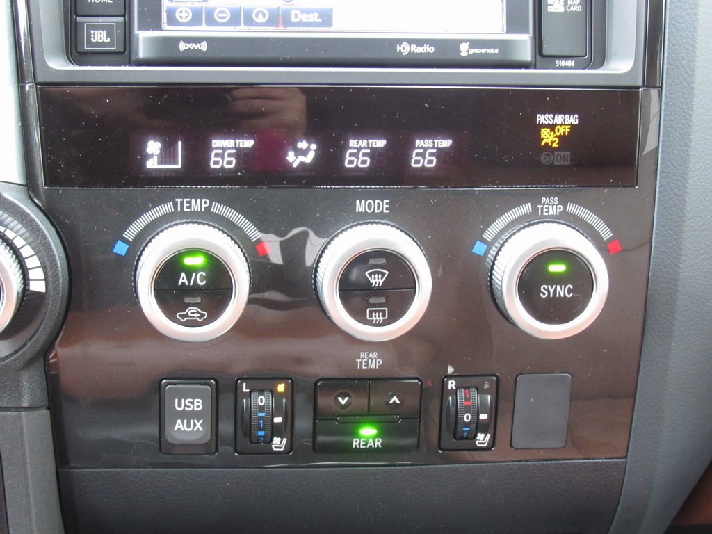 Used 2019 Toyota Sequoia Platinum image 34