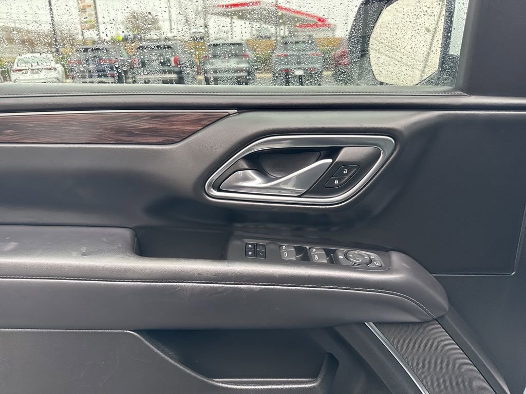 Used 2024 Chevrolet Tahoe LT image 11