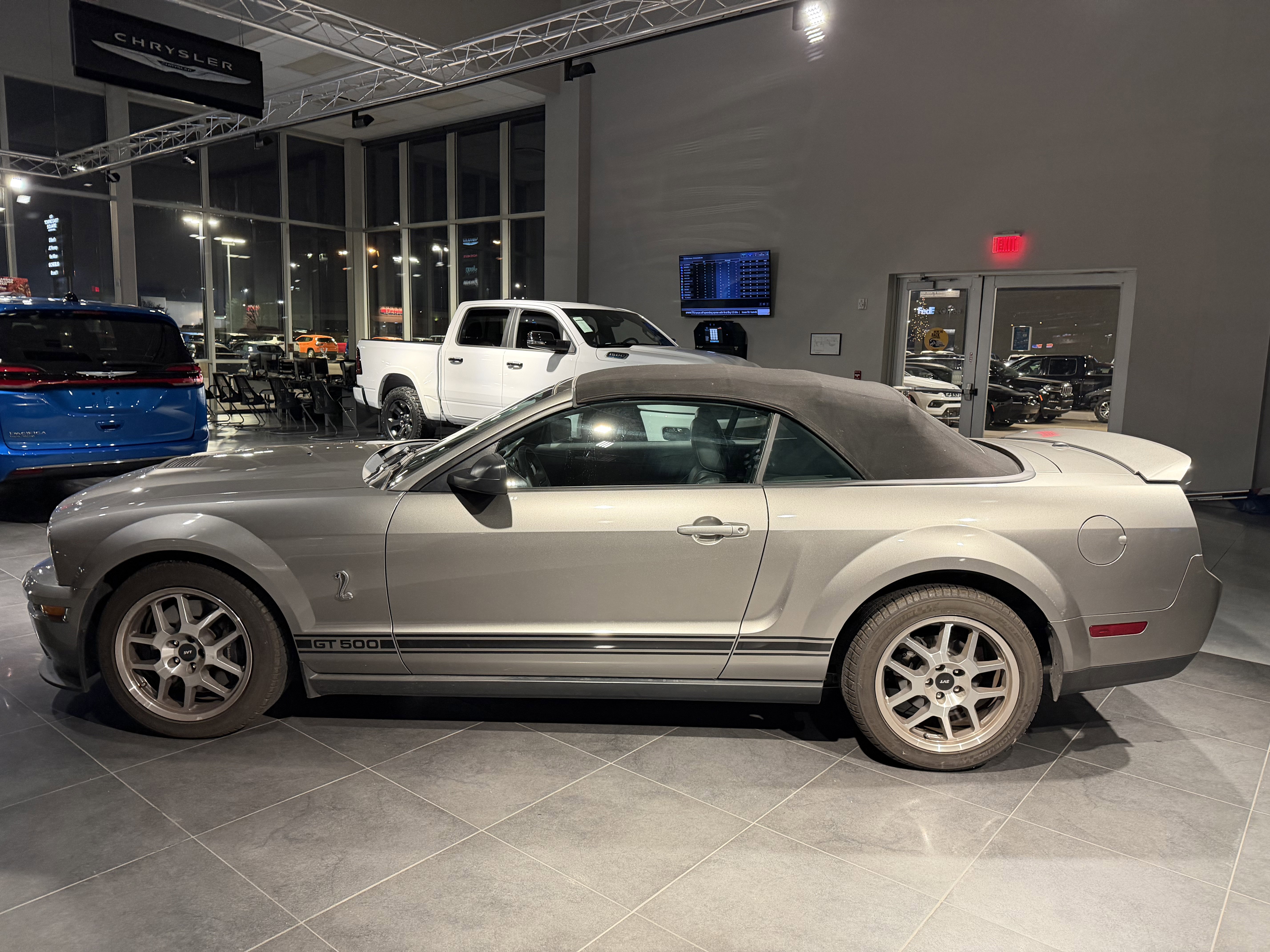 Used 2009 Ford Mustang Shelby GT500 image 7
