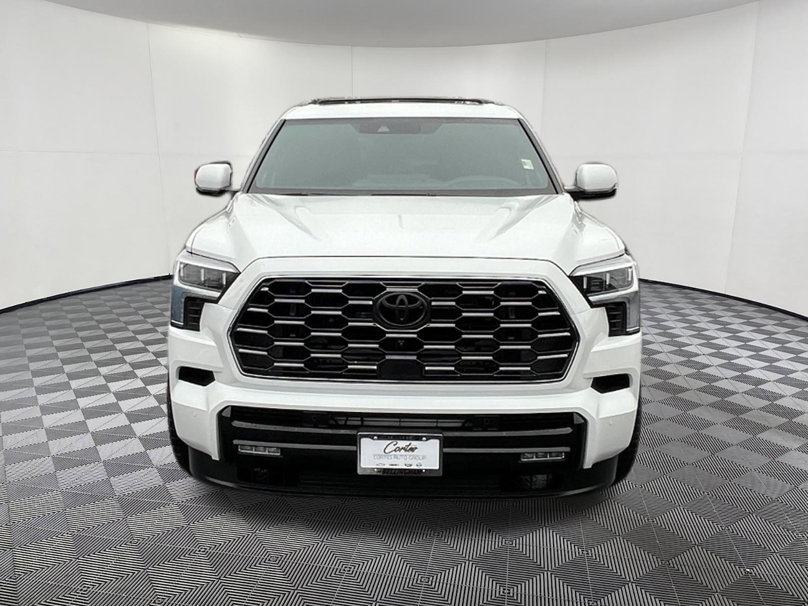 Used 2024 Toyota Sequoia Platinum image 2