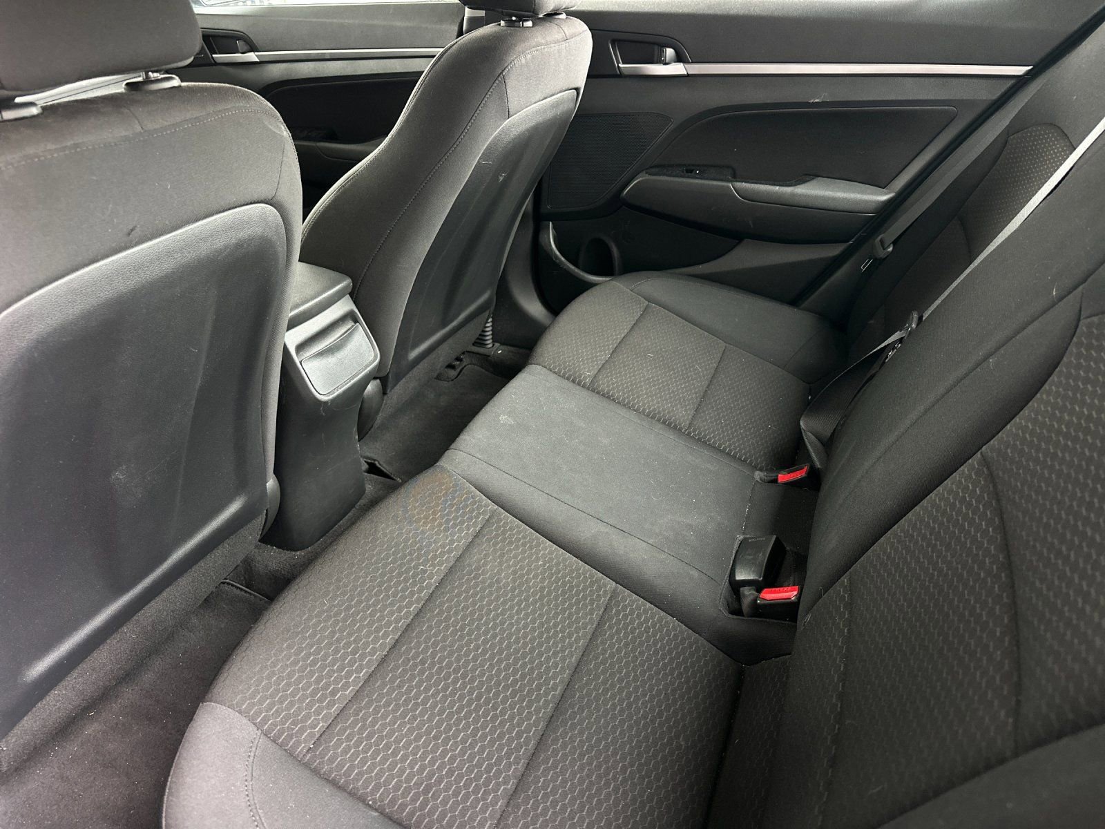 Used 2020 Hyundai Elantra Value Edition w/ Cargo Package (C1) FWD image 11