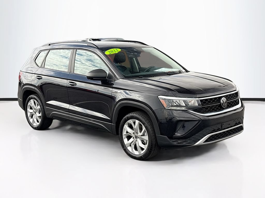 Used 2023 Volkswagen Taos S AWD/4WD image 3