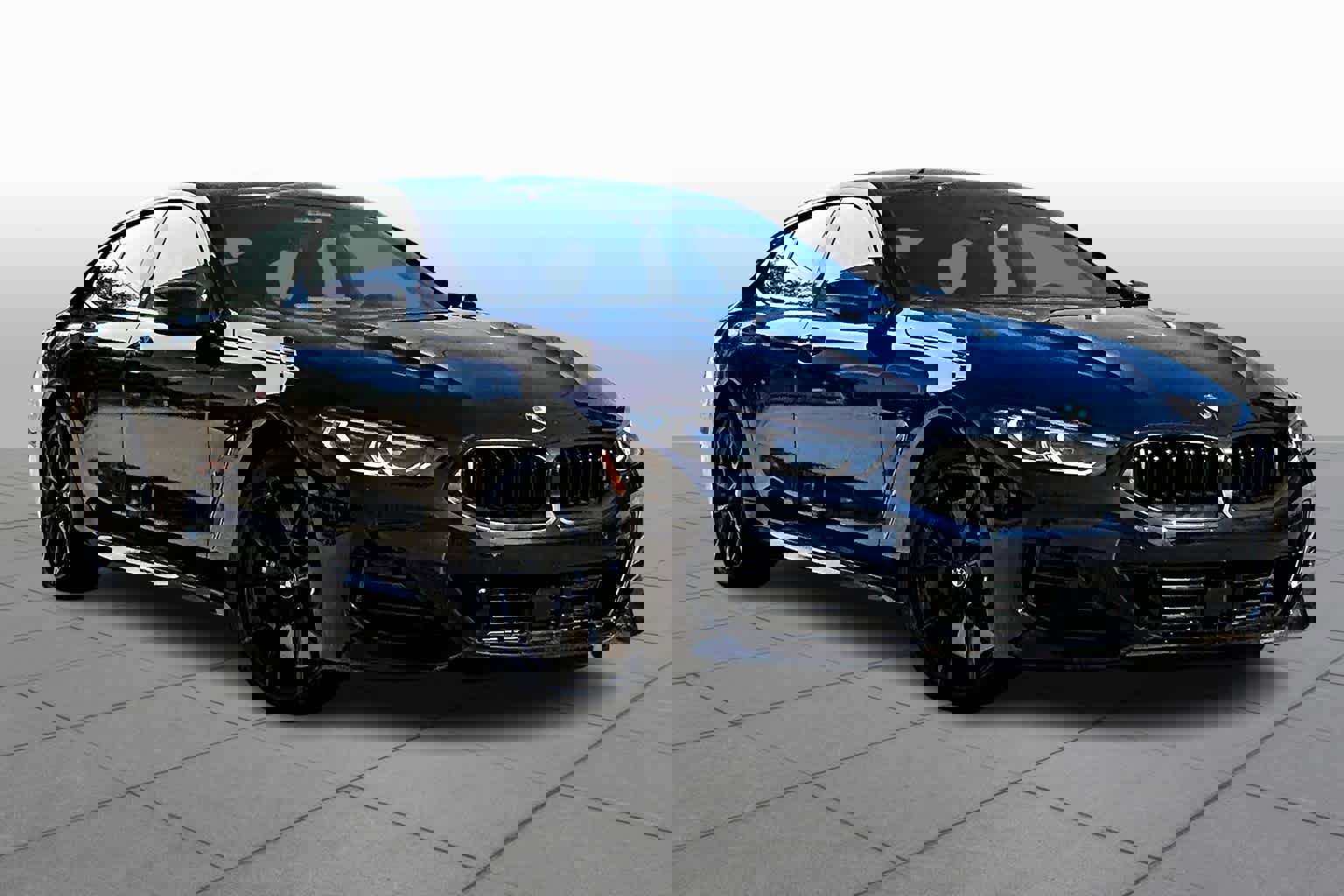 Used 2025 BMW 840i image 2