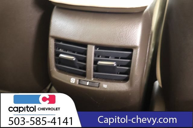 Used 2010 Lexus HS 250h w/ Preferred Accessory Package FWD image 27