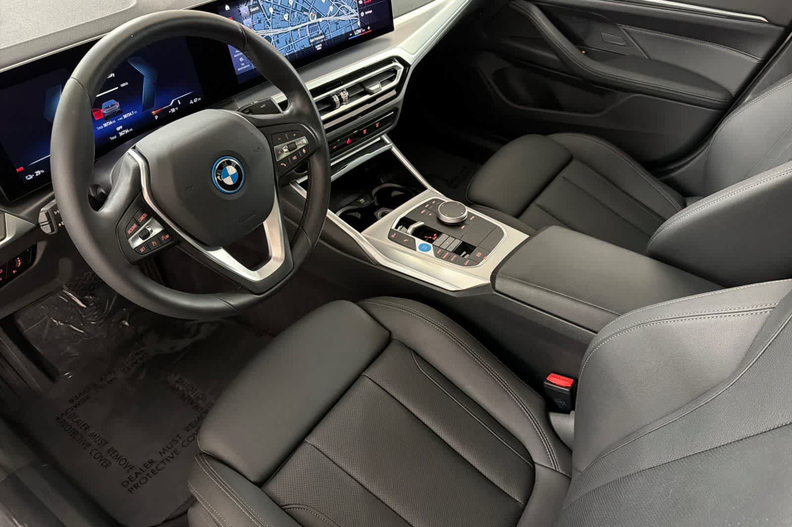 Used 2023 BMW i4 eDrive35 RWD image 11