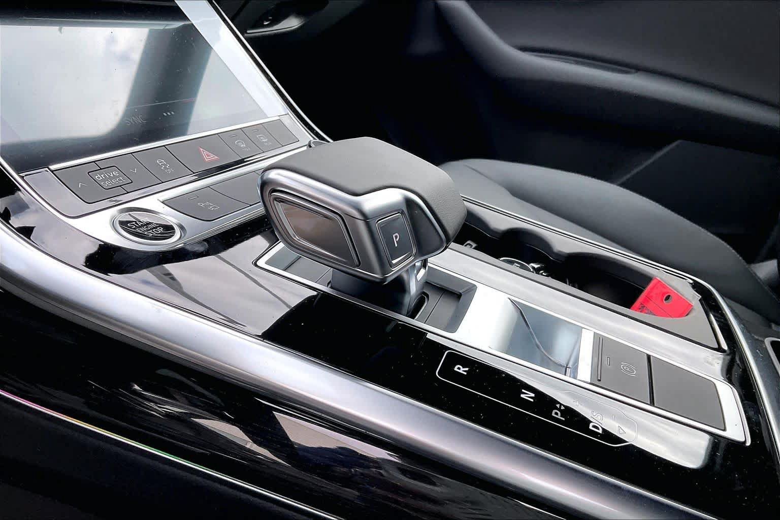 New 2026 Audi Q7 2.0T Premium AWD/4WD image 7
