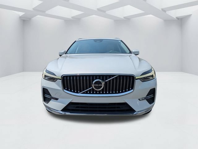 Used 2022 Volvo XC60 B5 Inscription w/ Advanced Package FWD image 11