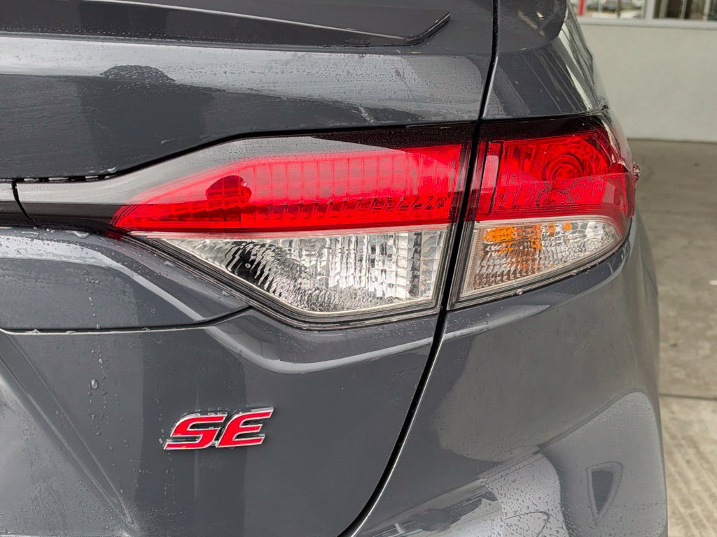 Certified 2024 Toyota Corolla SE FWD image 17
