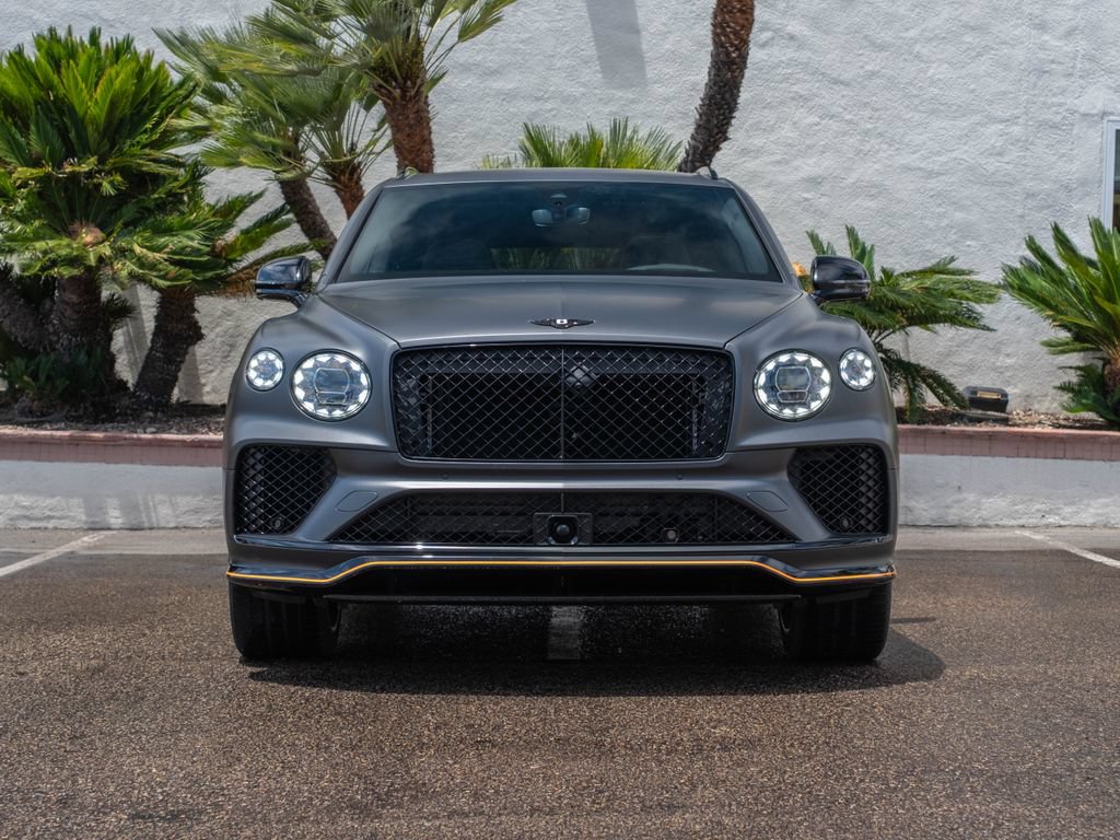 Used 2025 Bentley Bentayga AWD/4WD image 32