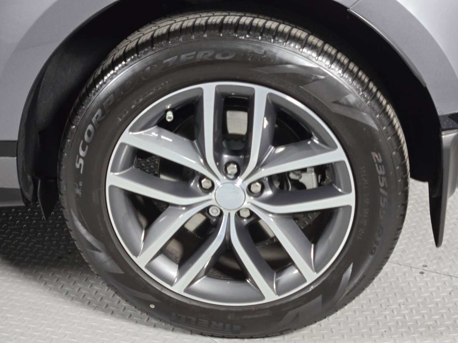 Used 2024 Land Rover Range Rover Evoque Dynamic SE image 10