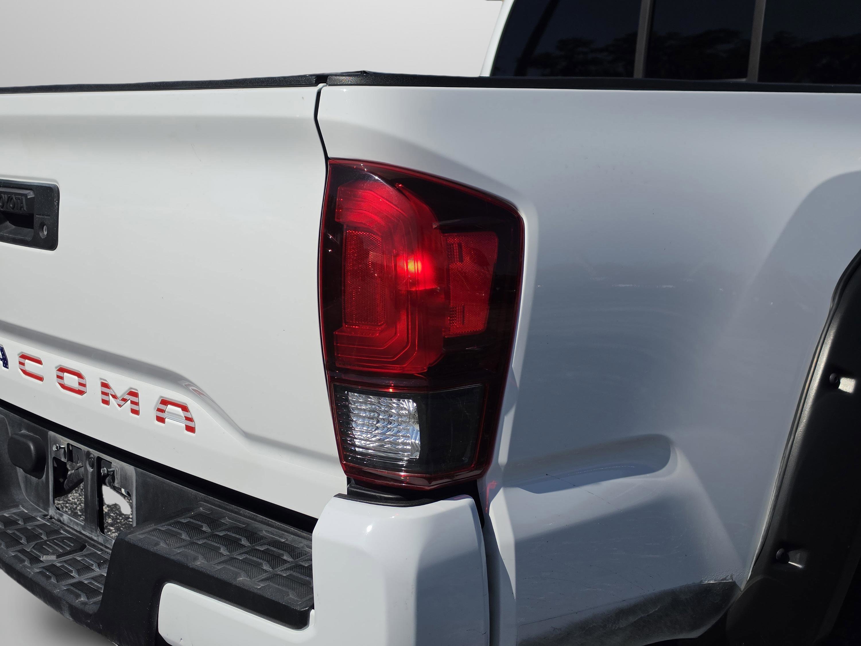Used 2019 Toyota Tacoma SR w/ SR Convenience Package RWD image 37