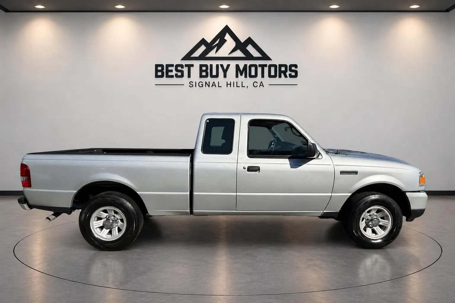Used 2011 Ford Ranger XLT RWD image 9