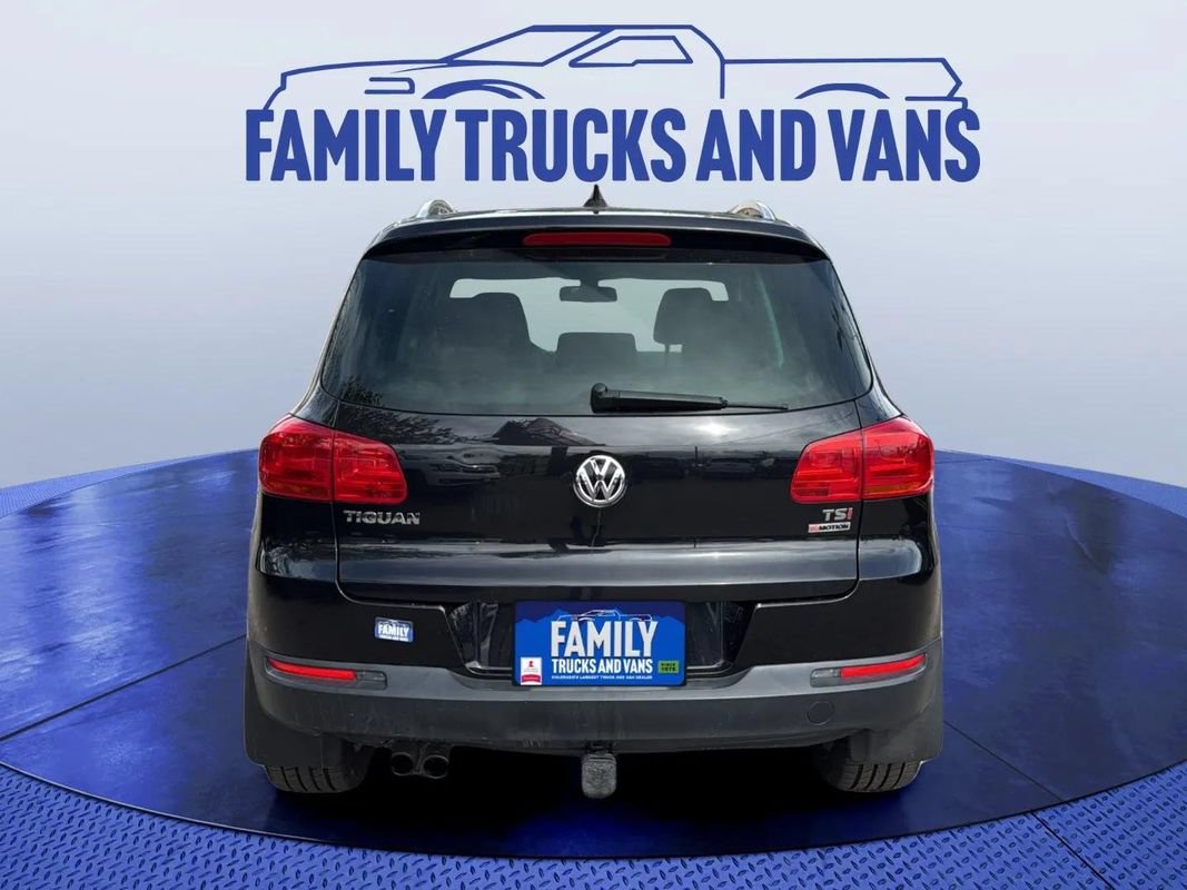 Used 2017 Volkswagen Tiguan Wolfsburg Edition AWD/4WD image 4