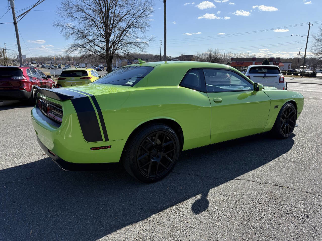 Used 2015 Dodge Challenger R/T Scat Pack w/ Scat Pack Appearance Package image 5