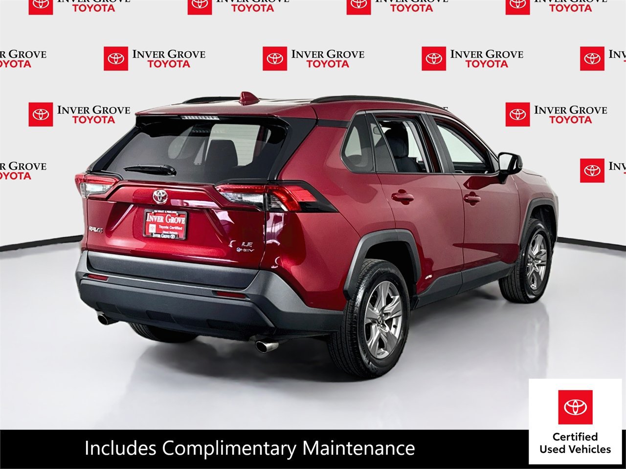 Certified 2025 Toyota RAV4 LE AWD/4WD image 5
