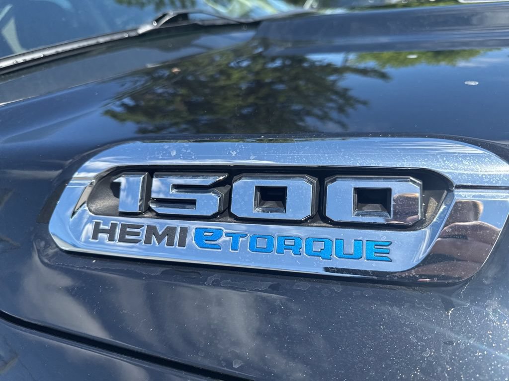 Used 2022 RAM 1500 Laramie AWD/4WD image 47
