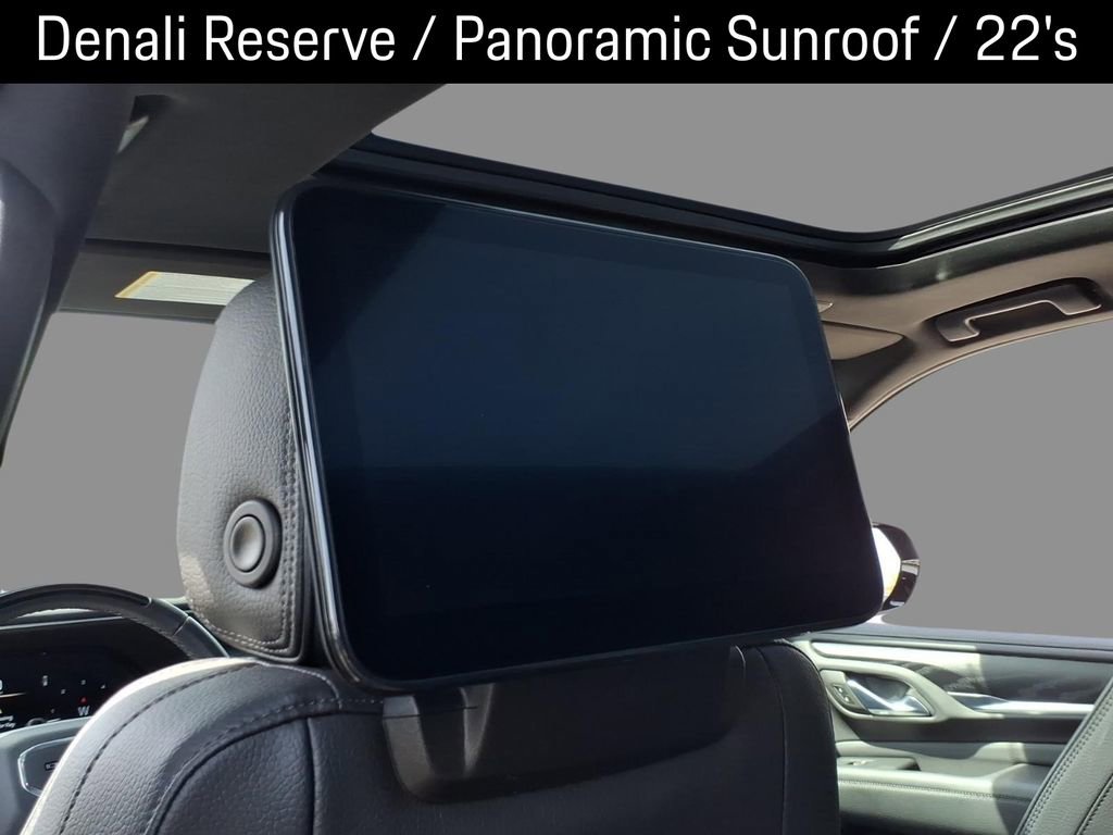 Used 2024 GMC Yukon Denali w/ Denali Reserve Package image 6