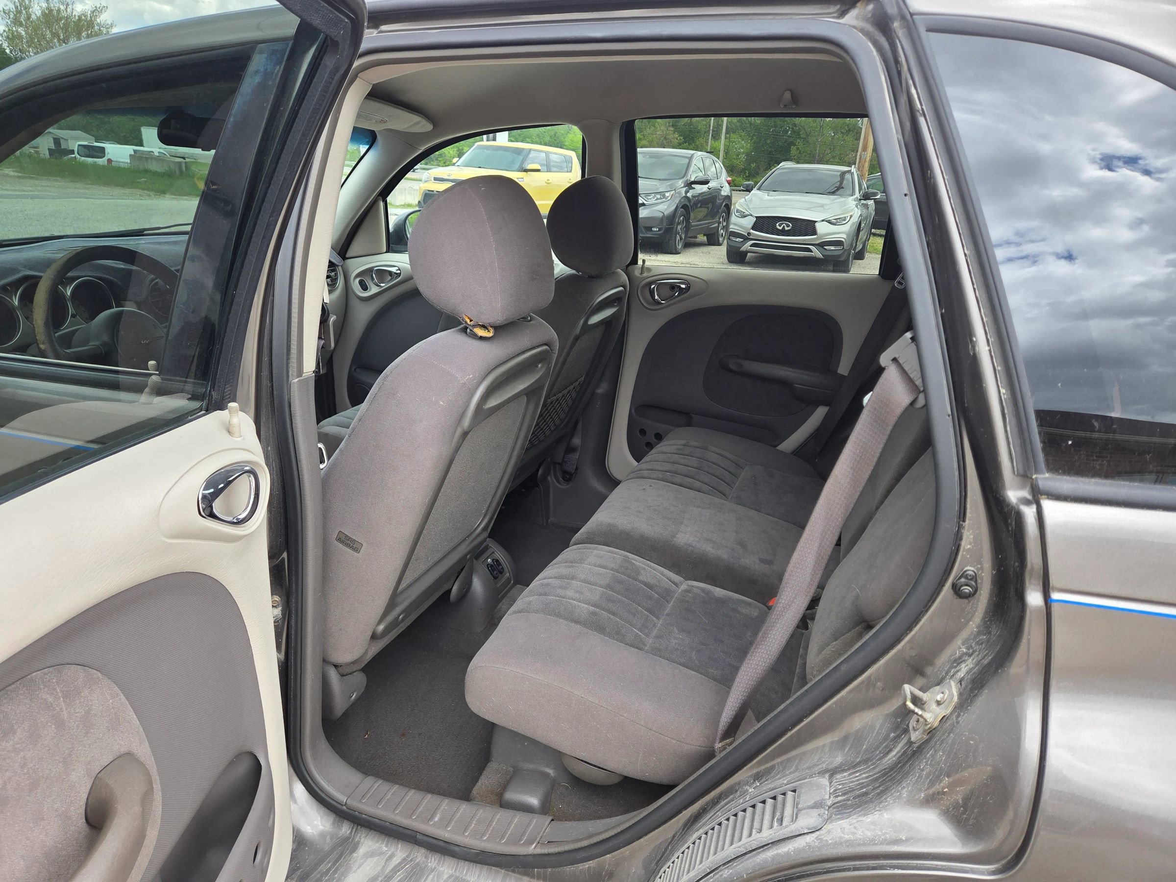 Used 2002 Chrysler PT Cruiser FWD image 14