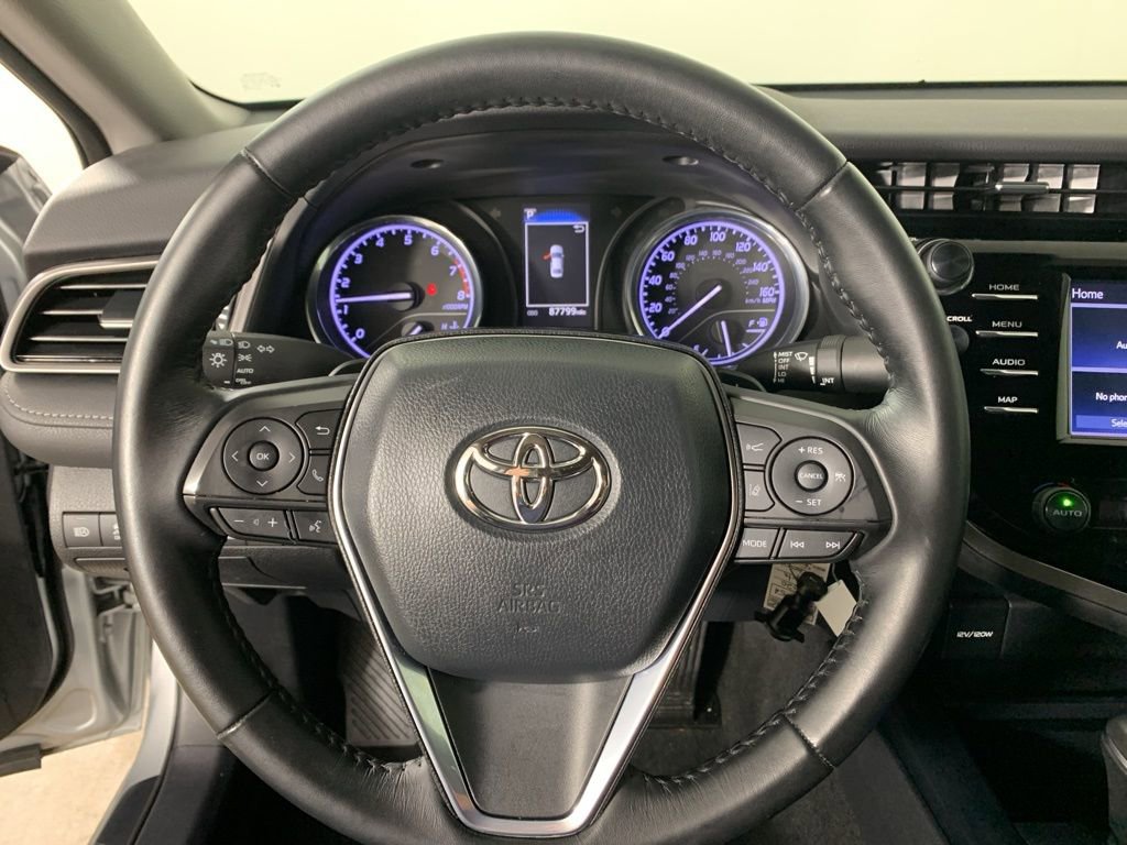 Used 2020 Toyota Camry SE image 21