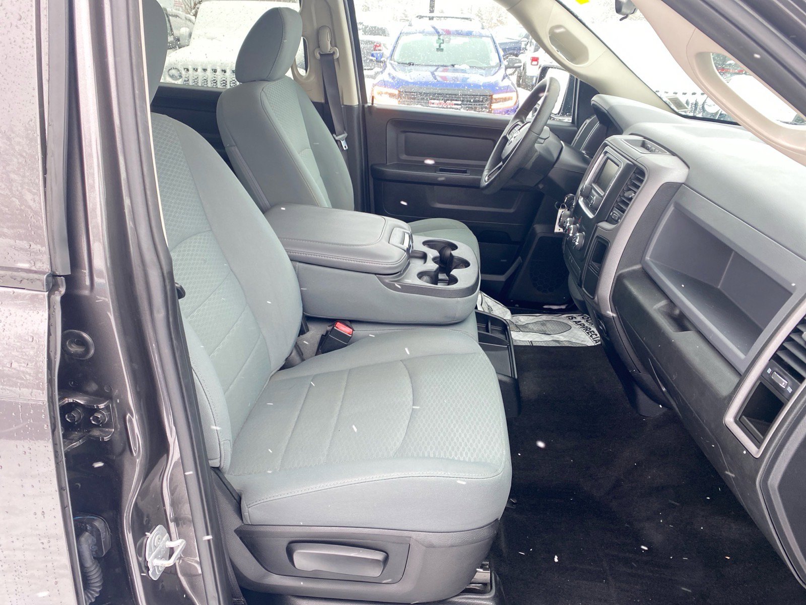 Used 2017 RAM 1500 Express w/ Express Value Package image 18