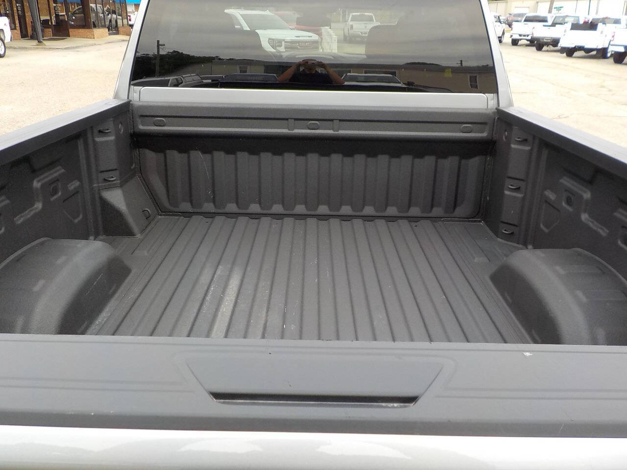 Used 2026 Chevrolet Silverado 2500 Custom w/ Custom Value Package AWD/4WD image 5