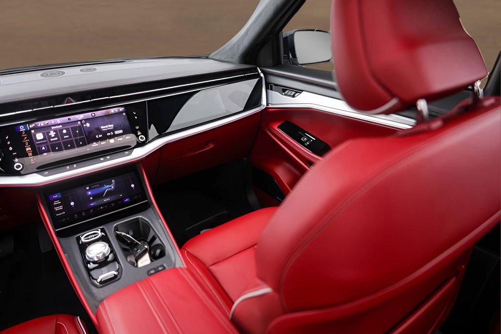 Used 2025 Jeep Wagoneer S Launch Edition image 27