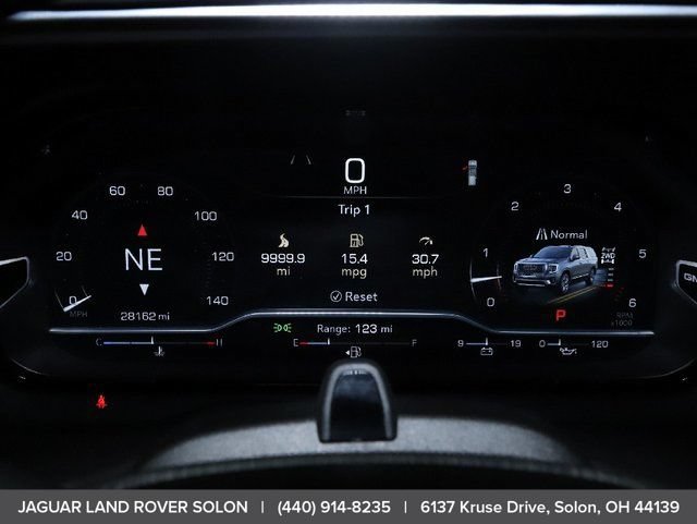 Used 2023 GMC Yukon XL Denali Ultimate AWD/4WD image 22