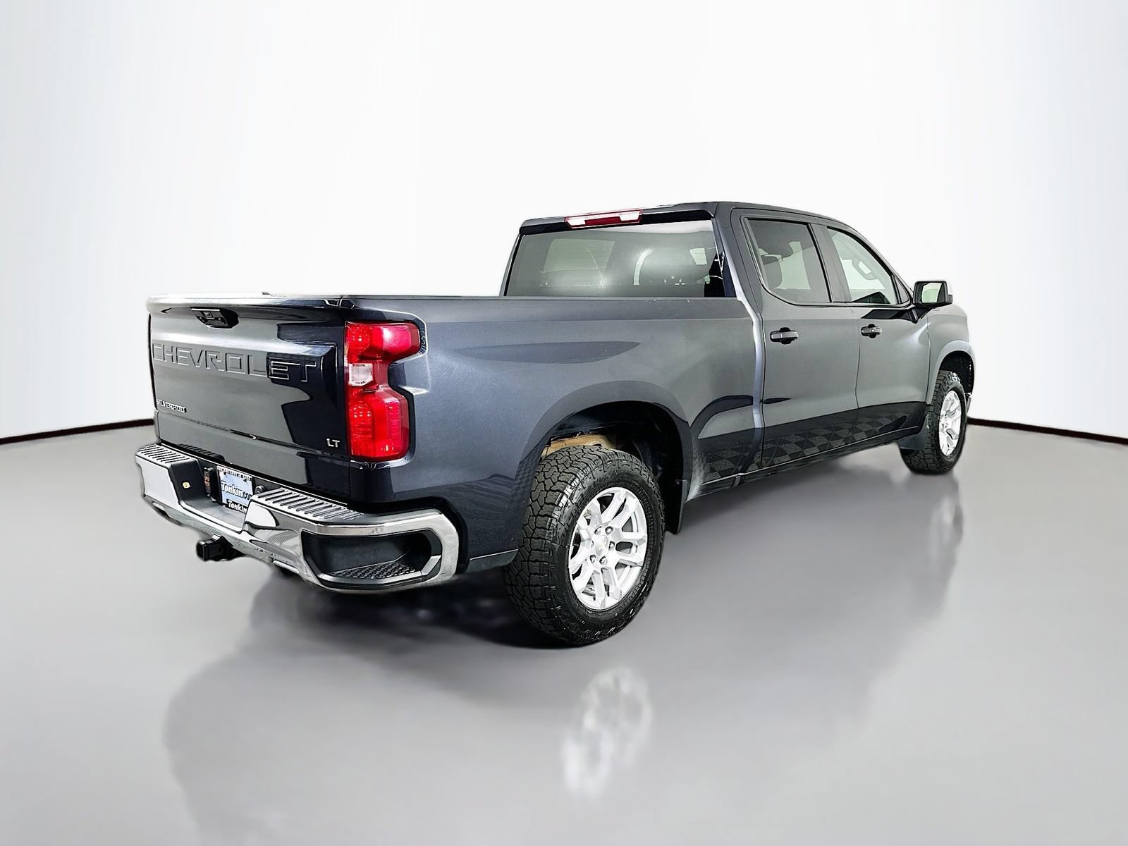 Used 2022 Chevrolet Silverado 1500 LT w/ Z71 Off-Road Package AWD/4WD image 11