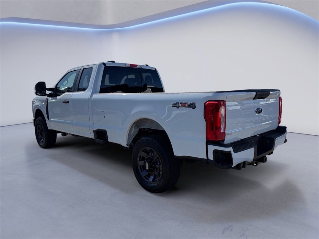 New 2026 Ford F350 XL image 5