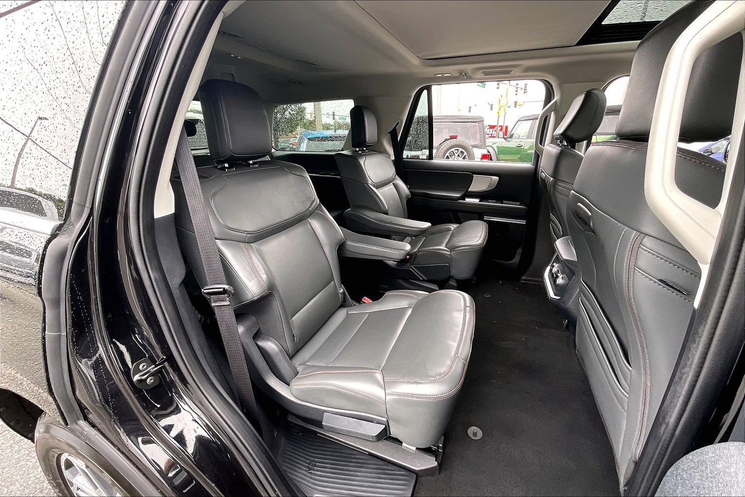 Certified 2025 Ford Expedition Active RWD image 26