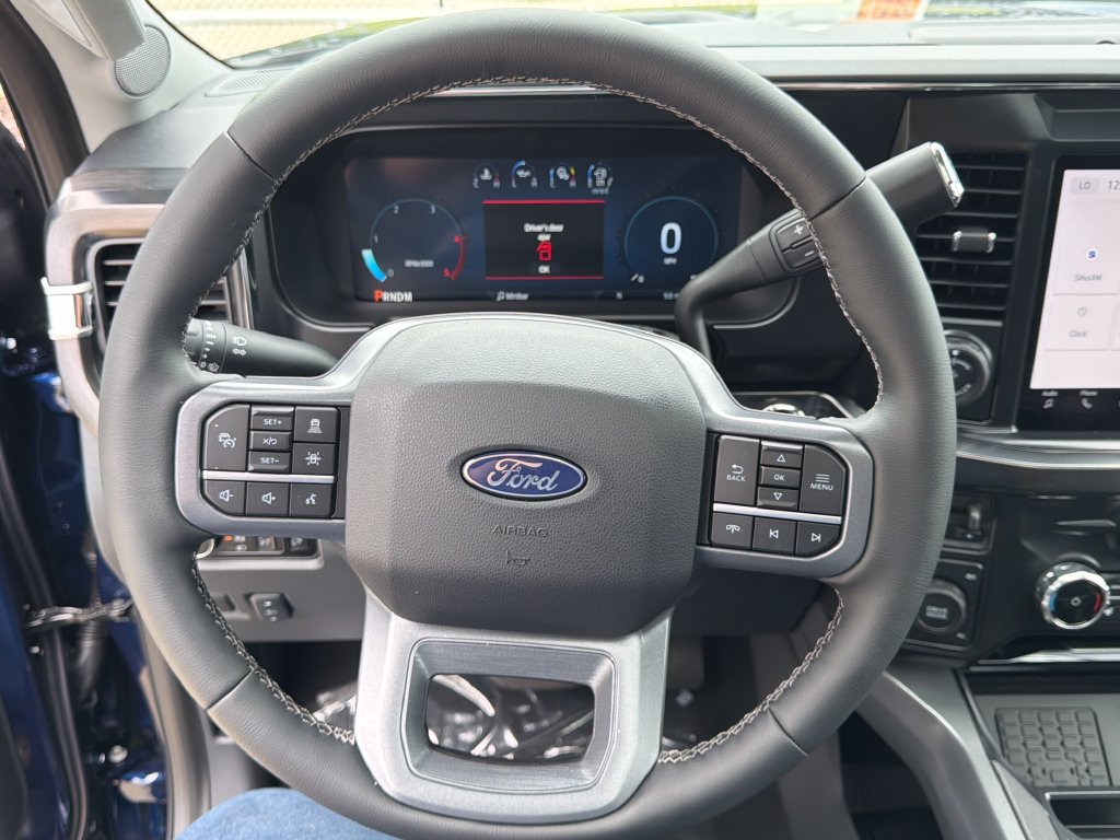 New 2027 Ford F250 Lariat w/ Black Appearance Package AWD/4WD image 18