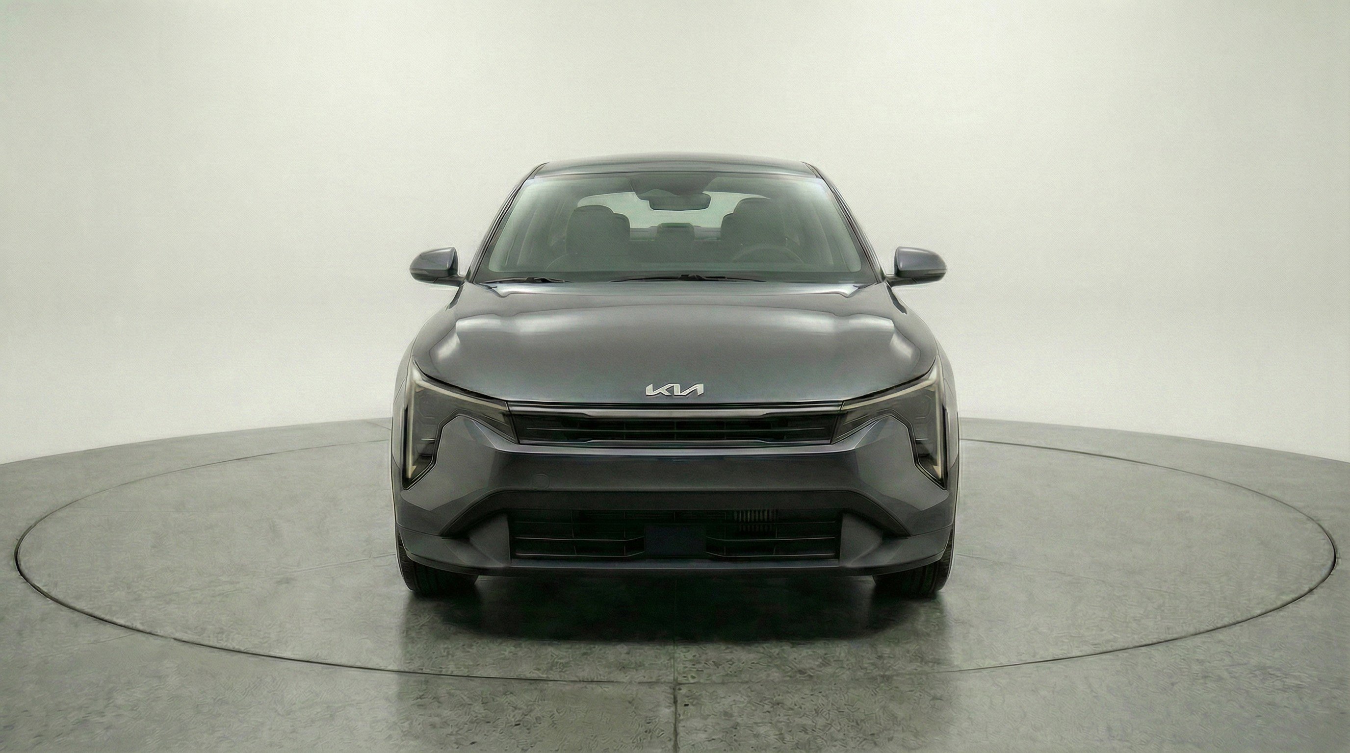 Used 2025 Kia K4 LXS image 2