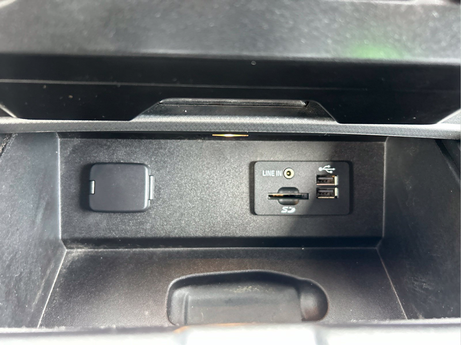 Used 2015 Ford F150 XLT w/ Equipment Group 301A Mid RWD image 35