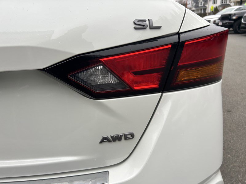 Used 2023 Nissan Altima 2.5 SL AWD/4WD image 10
