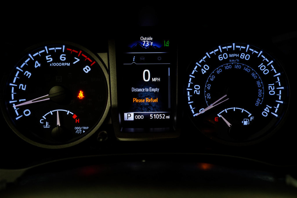 Used 2021 Toyota Tacoma TRD Sport AWD/4WD image 34