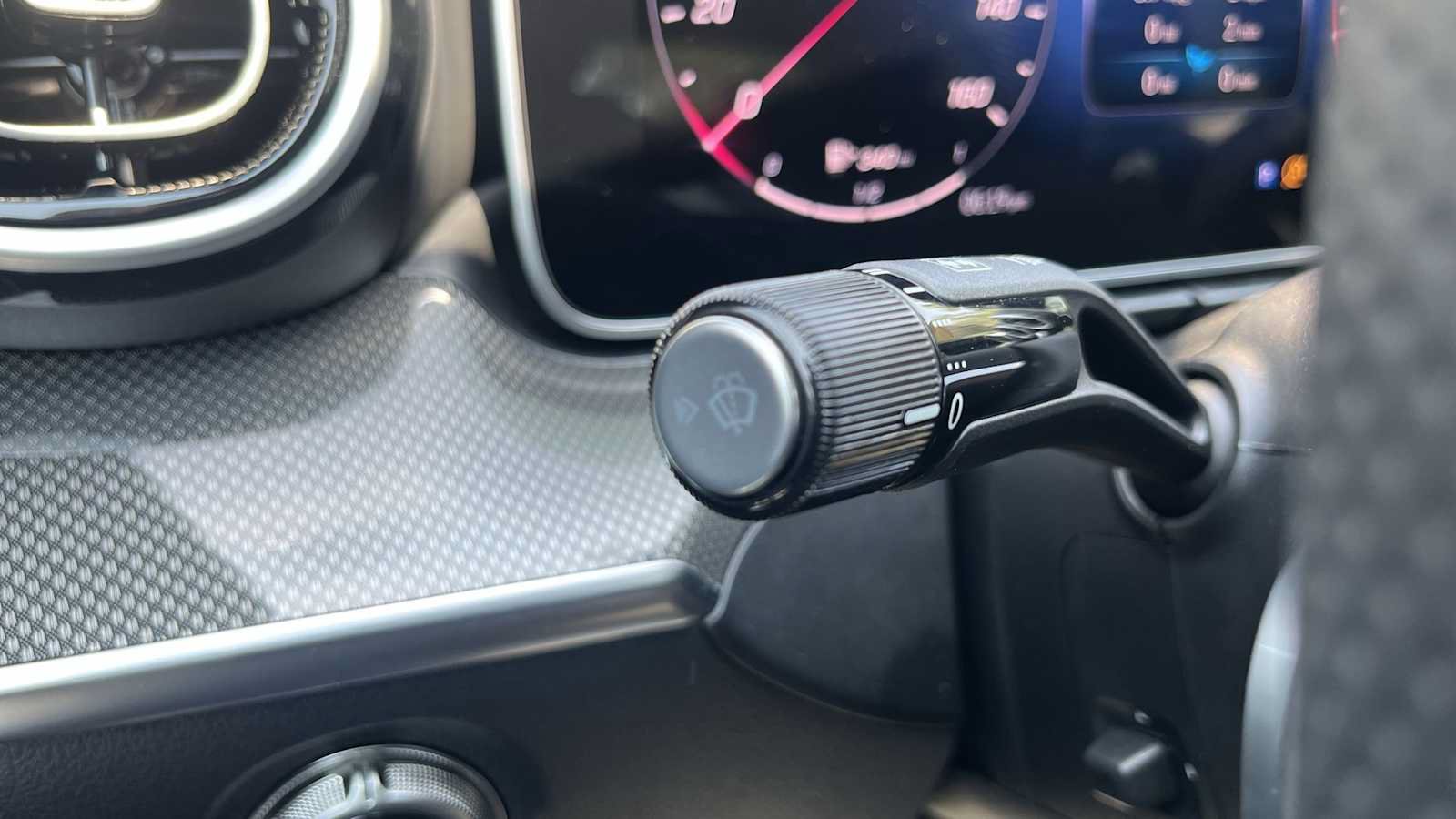 New 2026 Mercedes-Benz C 300 4MATIC Sedan image 39