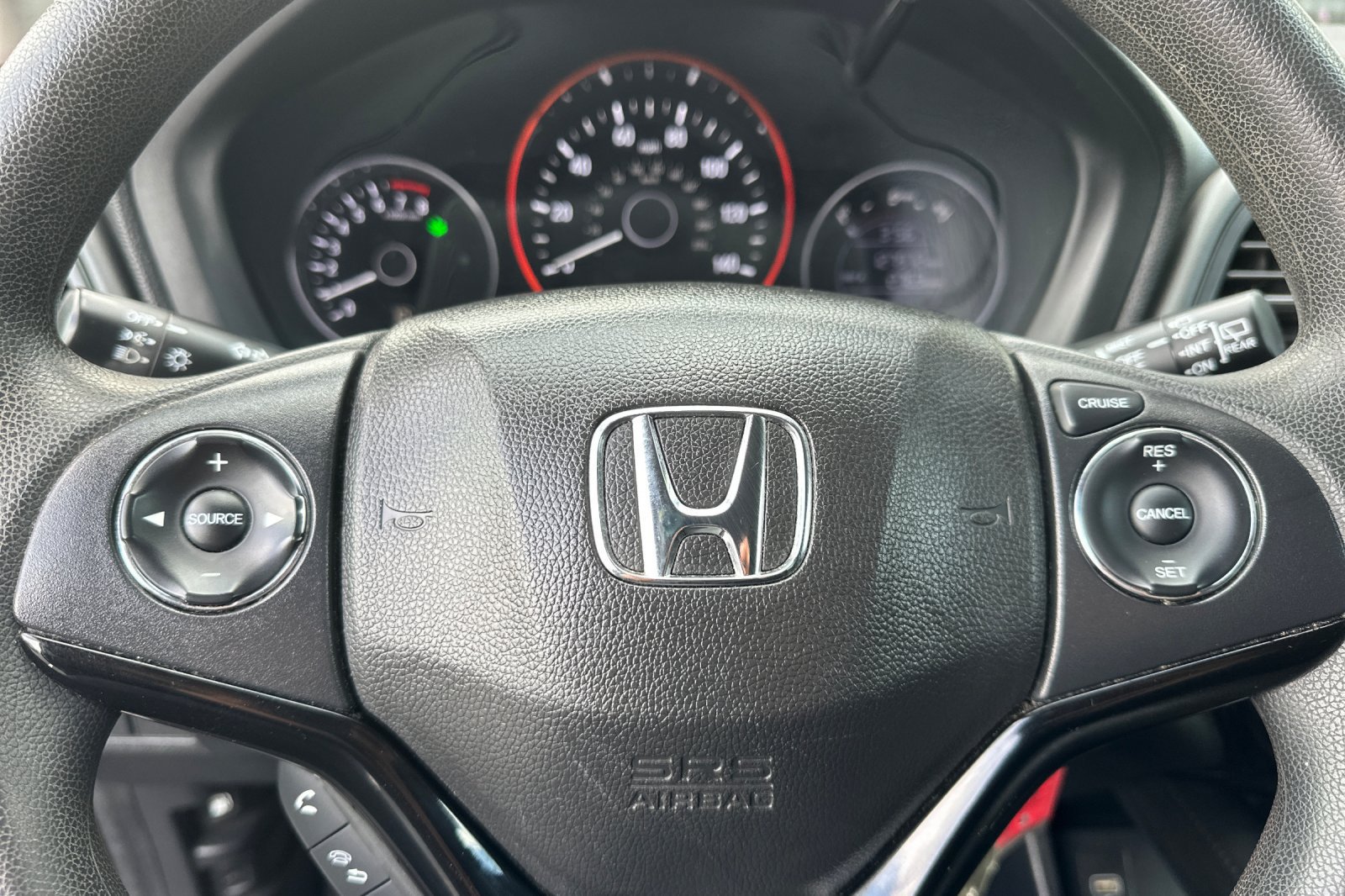 Used 2019 Honda HR-V LX image 24