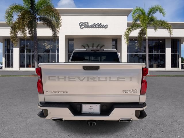 Certified 2020 Chevrolet Silverado 1500 High Country w/ Technology Package RWD image 12