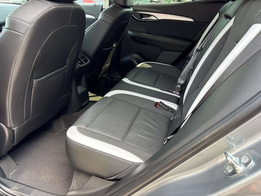 Used 2025 Buick Envision Sport Touring AWD/4WD image 14