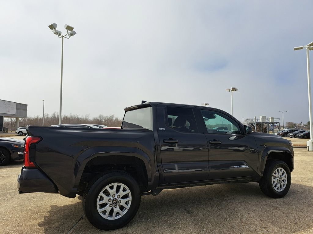 Used 2024 Toyota Tacoma SR5 image 5