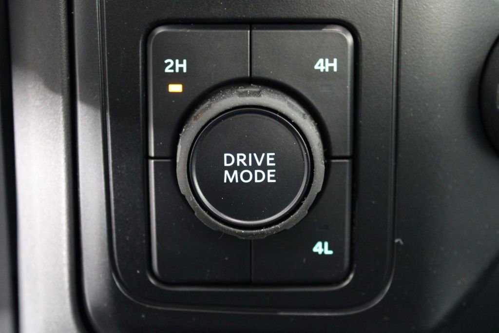 Used 2026 Ford F550 4x4 Regular Cab Super Duty w/ XL Chrome Package image 18