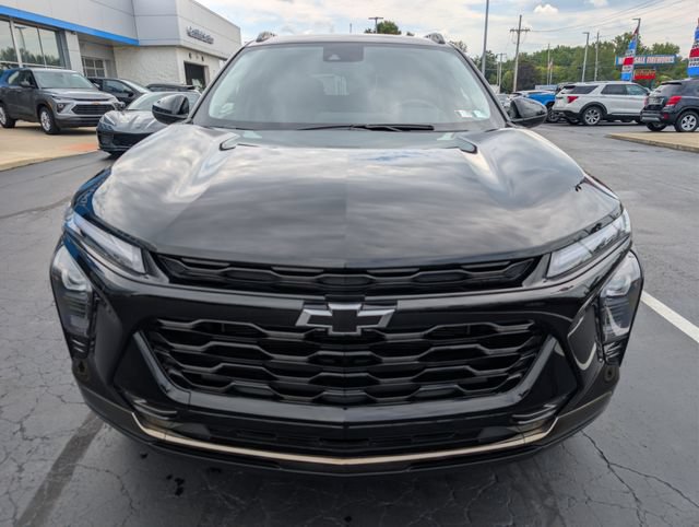 Used 2025 Chevrolet Trax ACTIV w/ Driver Confidence Package FWD image 8