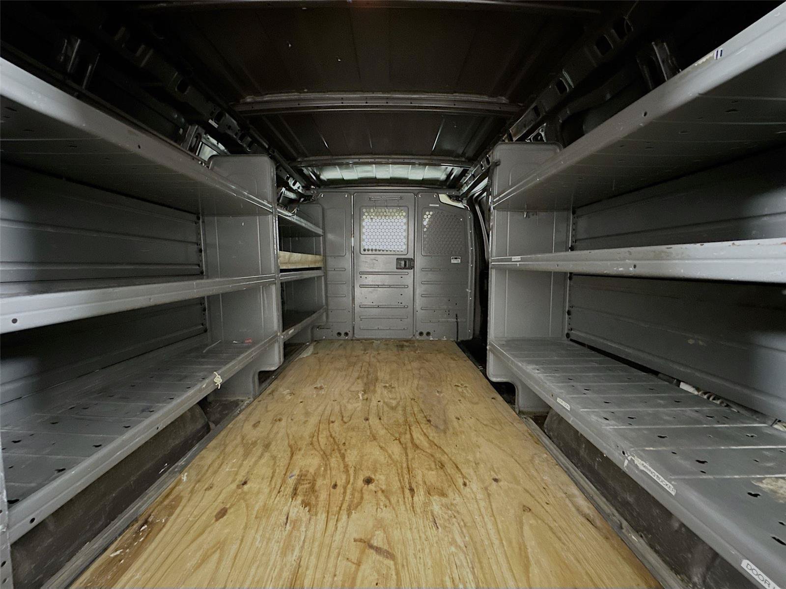Used 2012 Chevrolet Express 1500 RWD image 27