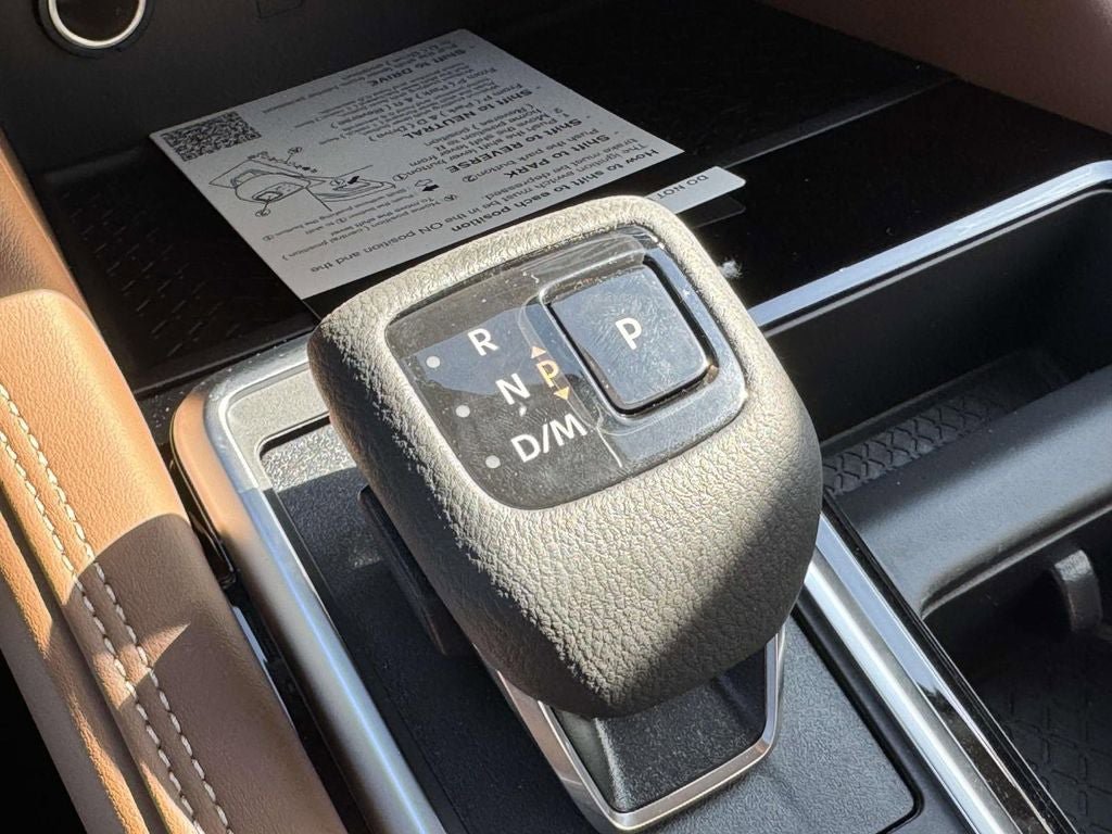 New 2026 Nissan Pathfinder Platinum AWD/4WD image 17
